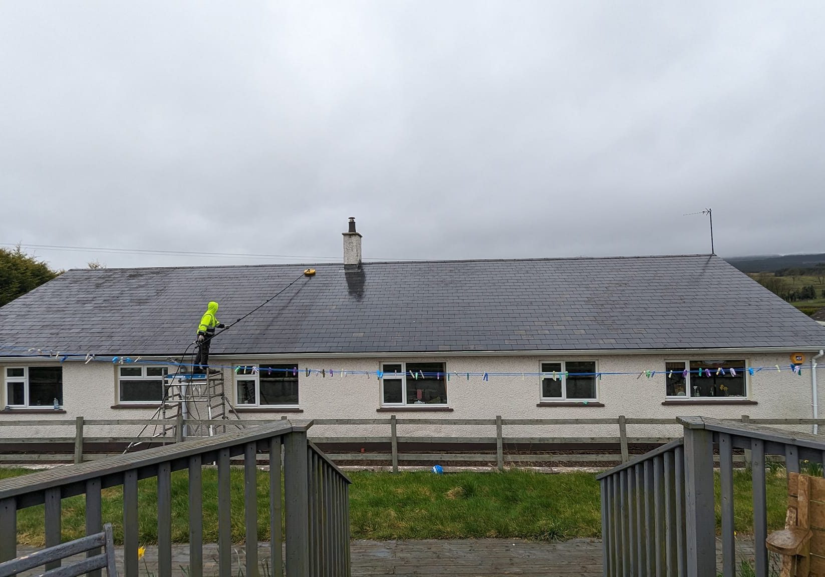 roof cleaning Strabane